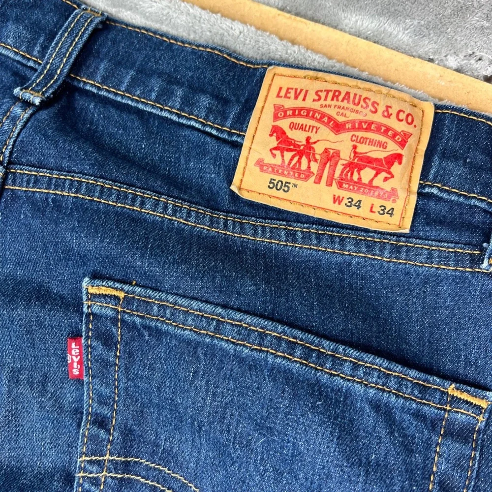 Levi's 505 Regular Fit Jeans Mens 34x34 Fits 34x36‎ Dark Wash Straight Leg Denim